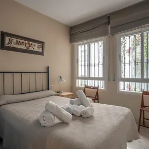 modern-and-cozy-apartment-in-city-center.es-andalucia.com/